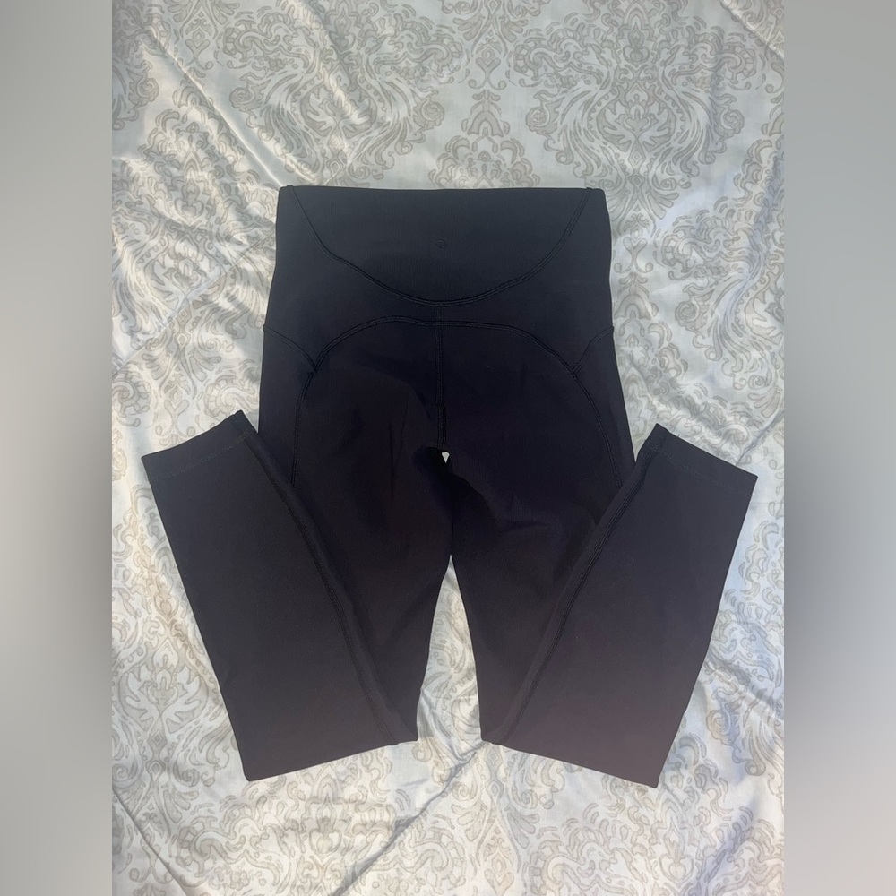 LIKE NEW - Lululemon Ribbed Contoured High-Rise Tight